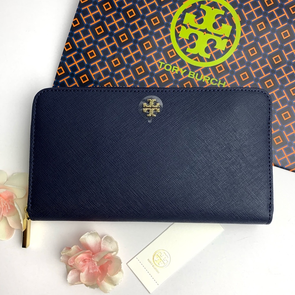 Tory Burch Emerson Zip Continental Wallet - Picture 4 of 8